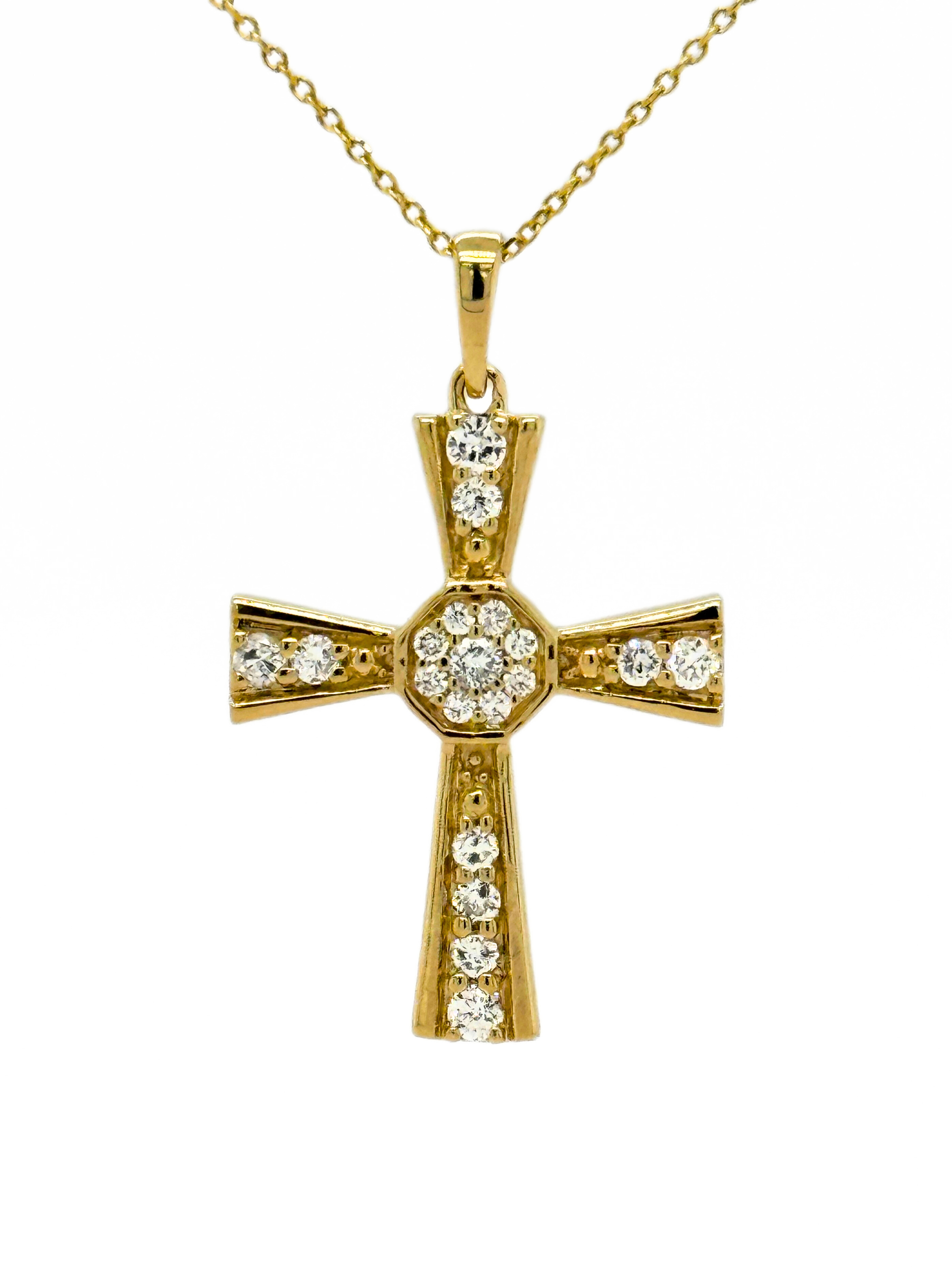 CROSS PENDANT W/CHAIN-415550